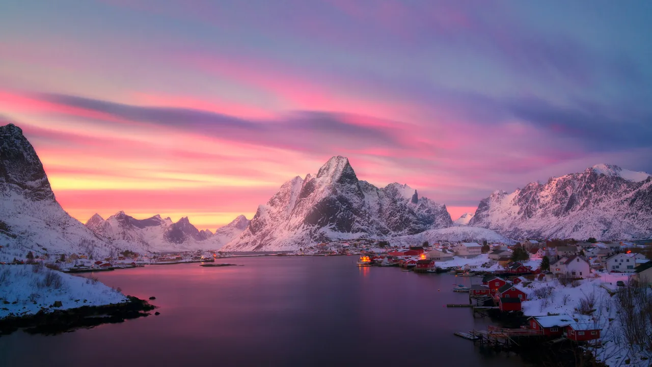 Dawn in Lofoten